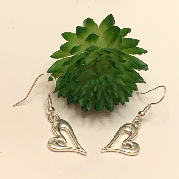 Celtic Earrings, Valentine's Day Earrings, Heart Earring, Gift Idea, Love… - Picture 1 of 6